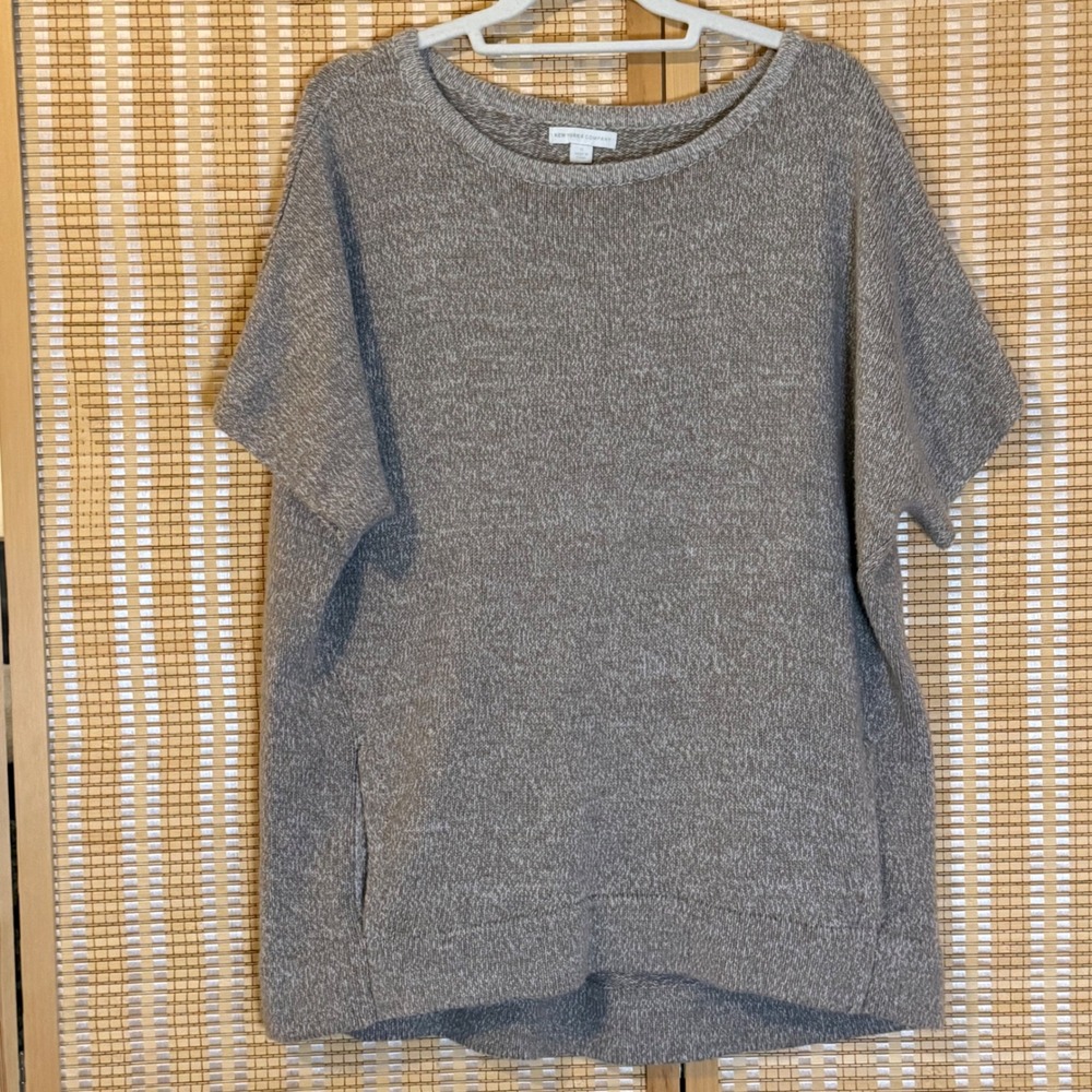 New York & Company Women XL Tan Marled Short Sleeve Knit Sweater Pocket Preppy
